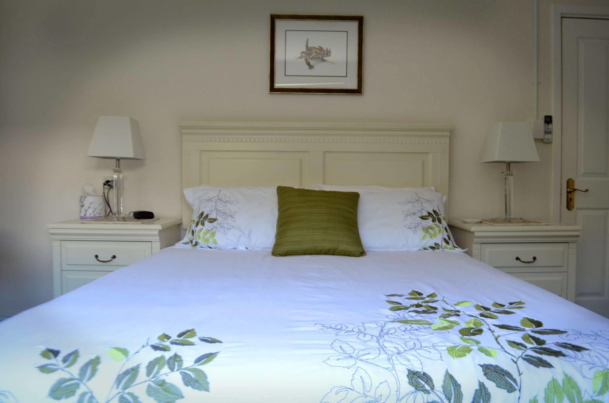 Bed and Breakfast Dunmoylen House à Albany Extérieur photo